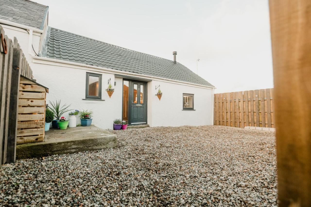 The Cow Shed At Pencraig Villa Holyhead Buitenkant foto
